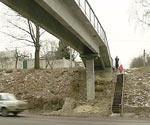 В Харькове открыт новый пешеходный мост