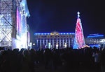 Праздничные мероприятия на площади Свободы продлятся до 13 января