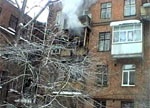 Двадцать человек были эвакуированы из-за пожара в семейном общежитии