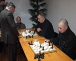 Анатолий Карпов в Харькове. Знаменитый гроссмейстер сразился с заключенными