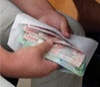 За документы на право собственности на гараж чиновнику «доплатили» 15 тысяч гривен