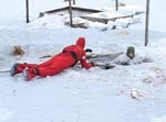 Мужчина провалился под лед на Журавлевском водохранилище