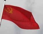 В День Победы над зданием Дома Советов будет красное знамя
