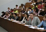 Тимошенко обещает перевести на бюджет студентов из зоны бедствия