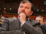 Верховная Рада просит Ющенко уволить главу Секретариата Президента Виктора Балогу