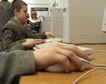 Все харьковские школы получили компьютеры для библиотек