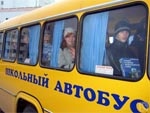 Несколько сельских районов Харьковщины получили новые школьные автобусы