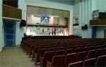 Областной совет поздравил театр музкомедии с юбилеем