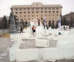 На площади Свободы строят ледовый городок
