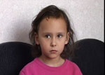 Отчим избил пятилетнюю девочку за то, что она не учила азбуку