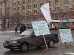 В Харькове активисты движения «Прорвемся» выставляют на площади палатки и объявляют бессрочную голодовку