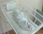 Украинцы забывают вовремя регистрировать новорожденных детей