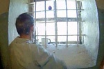 Ющенко помиловал 61 осужденного