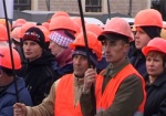 «ГАСК и министр Куйбида - наша общая беда» - харьковские строители пикетировали инспекцию ГАСК
