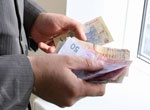 В банке «Надра» обещают начать выплату процентов по депозитам с 5 мая