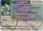 С 1 августа можно будет ездить без визы в Эстонию