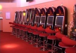 Правоохранители закрыли два зала игровых автоматов в Краснограде