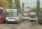Четвертый день трамваи и троллейбусы не выходят на маршруты. Чем чревата бессрочная акция транспортников для харьковчан и предприятия?