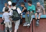 В Украине стало меньше подростков