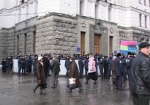 Митинг сотрудников КП «Горэлектротранс» начался с конфликта