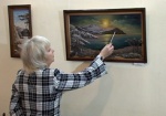 Морское настроение. Крымская художница показала харьковчанам картины из ракушек, песка и мха