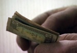 В Нововодолажском районе увеличилась задолженность по выплате зарплаты
