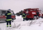 Трактор, пожарный ЗИЛ и «скорая» доставляли в харьковскую больницу беременную жительницу села Борисовка
