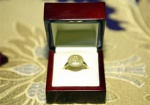 Януковичу подарили перстень киевского князя
