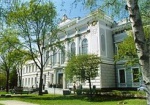 Харьковская юракадемия принимала абитуриентов с результатами тестов ниже 124 баллов. Министерство пока лицензию не отбирает