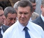 Янукович меняет кадры в Харькове, но не Добкина