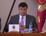 Арсену Авакову депутаты облсовета вновь выскажут недоверие