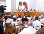 Политологи не верят, что новый парламент распустит Харьковский облсовет