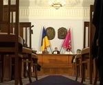 Губернатор Арсен Аваков не будет отчитываться перед облсоветом на сессии 9 октября