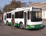 Впервые в Харькове собрали троллейбус