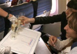 Депутаты не запретили пить в самолетах