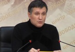 «Аваков-лузер» отказался от теледебатов с «Кернесом-шулером»