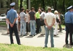 Освободить защитников Лесопарка! Министра внутренних дел в Харькове встречали пикетами