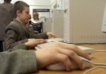 Из областного бюджета в этом году около двух миллионов выделят на покупку компьютеров для школ