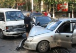 Пять автомобилей столкнулись на проспекте Ленина в районе магазина «Спутник»