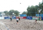 Воздух, солнце и песок. Сегодня в Первой столице открылся турнир по пляжному волейболу