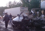 В автокатастрофе под Харьковом погибли двое граждан Польши и три украинца. Личность еще одного погибшего устанавливается