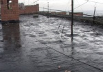 Большая вода в квартирах. Харьковские крыши не выдерживают осенних дождей