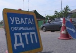 За минувшие сутки на дорогах Харькова произошло две аварии. В обоих случаях пострадали водители