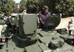В Минпромполитики готовят контракт на большую партию танков «Оплот»