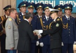 В Харьковском университете Воздушных сил – очередной выпуск. Летчикам обещают достойную зарплату и жилье