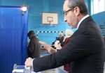 Кандидат на пост мэра Геннадий Кернес проголосовал «за будущее Харькова»