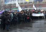 Предприниматели вновь протестуют. На площадь Свободы вышли торговцы и таксисты