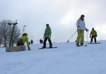 «Харьковская Швейцария». Лыжники покоряют искусственно заснеженные склоны