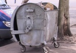 Для Харькова накупят мусорных баков на 400 тысяч гривен