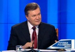 Янукович ушел от ответа на вопрос о статусе русского языка, зато спел